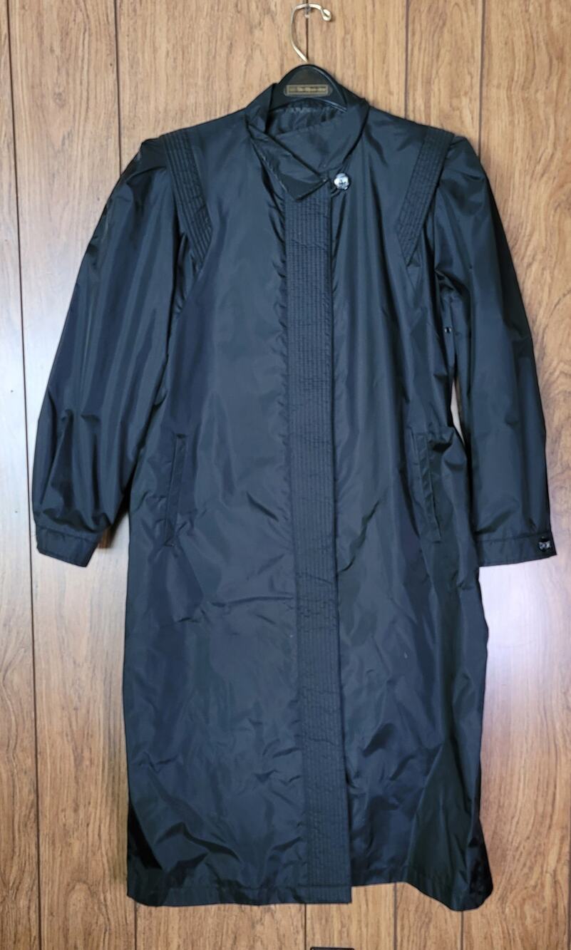 Misty Weather Womans Knee Length Rain Coat Size 7/8